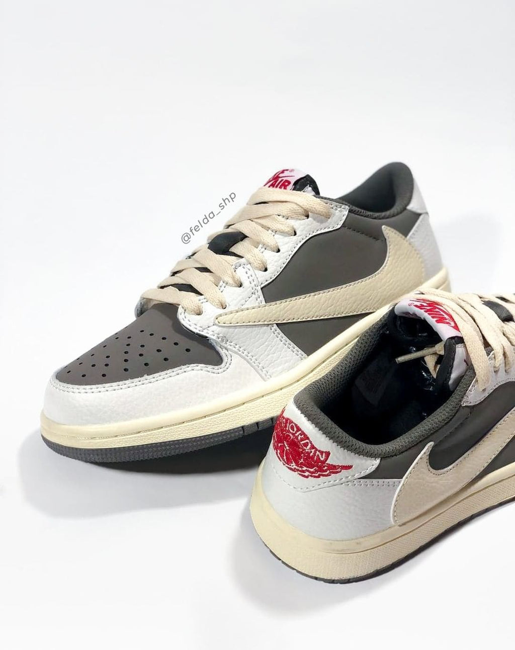 Jordan Travis Reverse Mocha