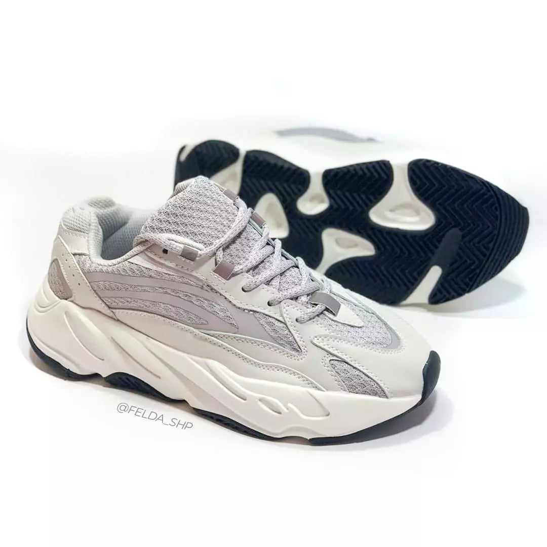 Adidas Yeezy 700 V2 Reflect