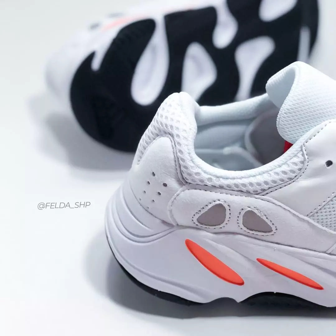 Adidas Yeezy 700 White