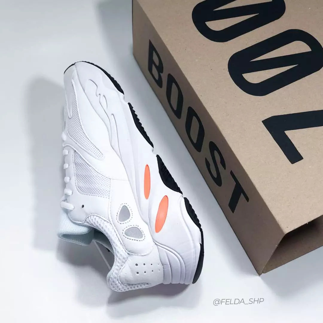 Adidas Yeezy 700 White
