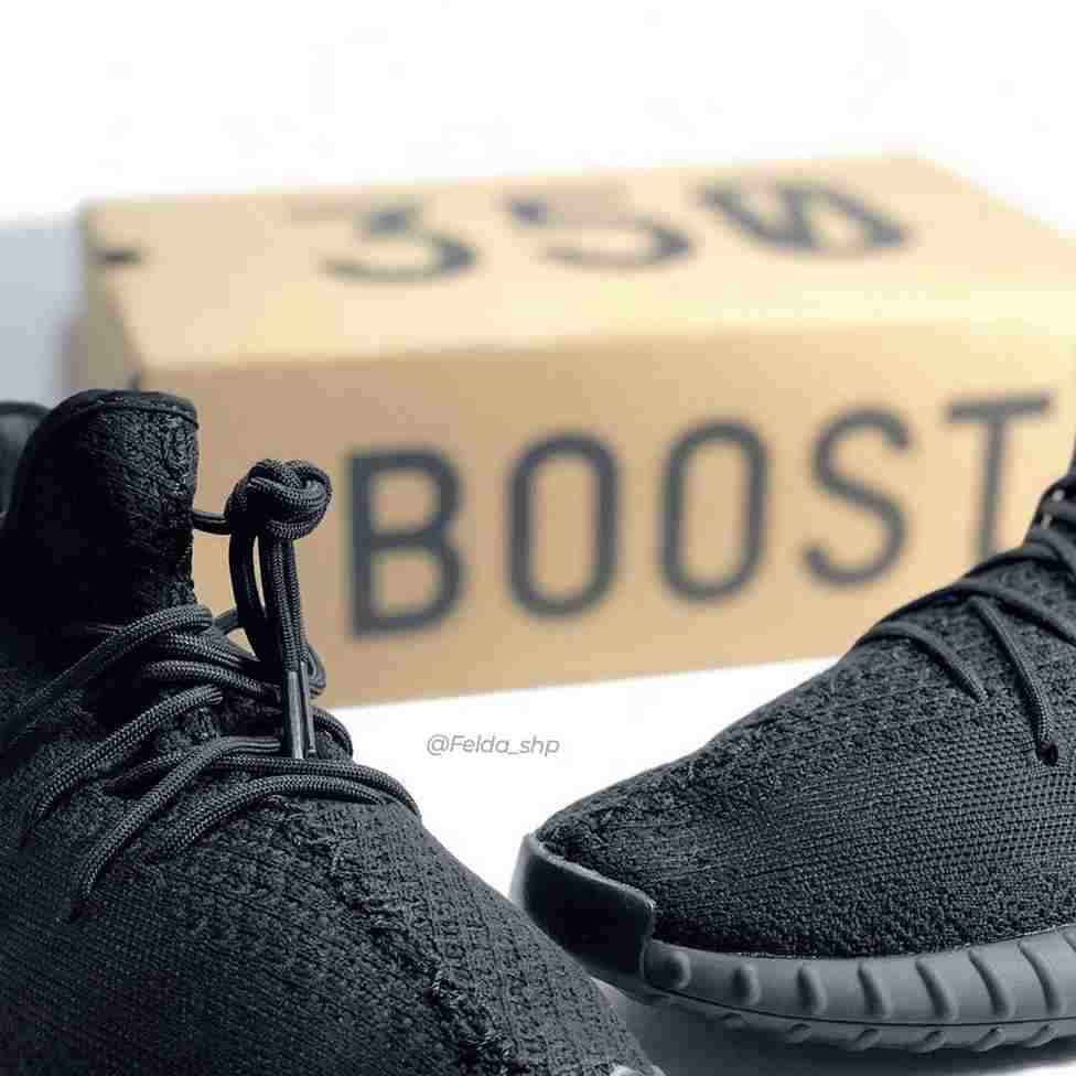 Adidas Yeezy Boost 350 V2 Bred