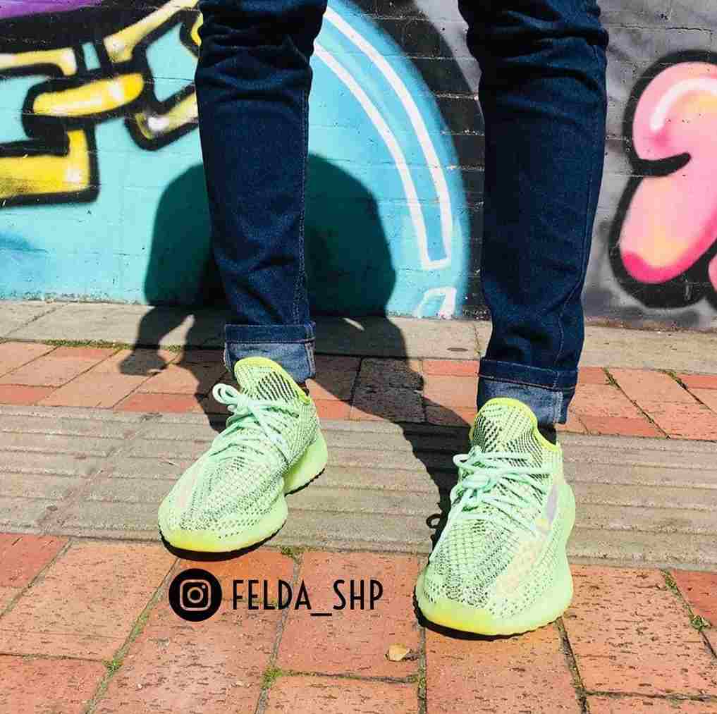 Adidas Yeezy Boost 350 V2 Glow In The Dark