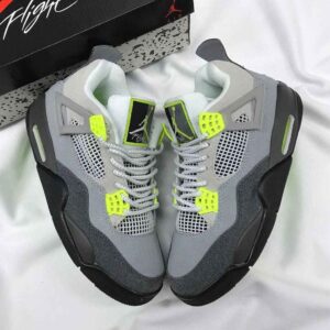 Nike Air Jordan Retro 4 Neon