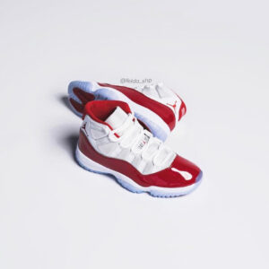 Air Jordan Retro 11 Cherry