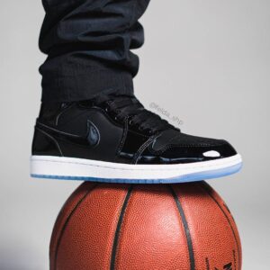 Nike Air Jordan Retro 1 Mid  SE Space Jam