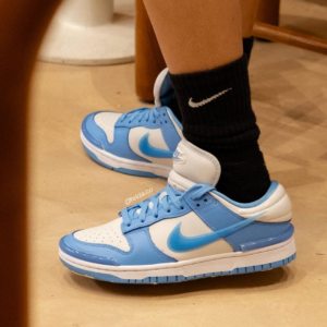 Nike Wmn’s Dunk Low Twist ‘Photon Dust University Blue-White