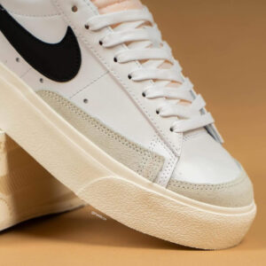 Nike Blazer Low Platform