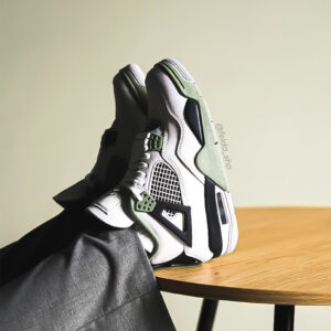 Nike Air Jordan Retro 4 Seafoam